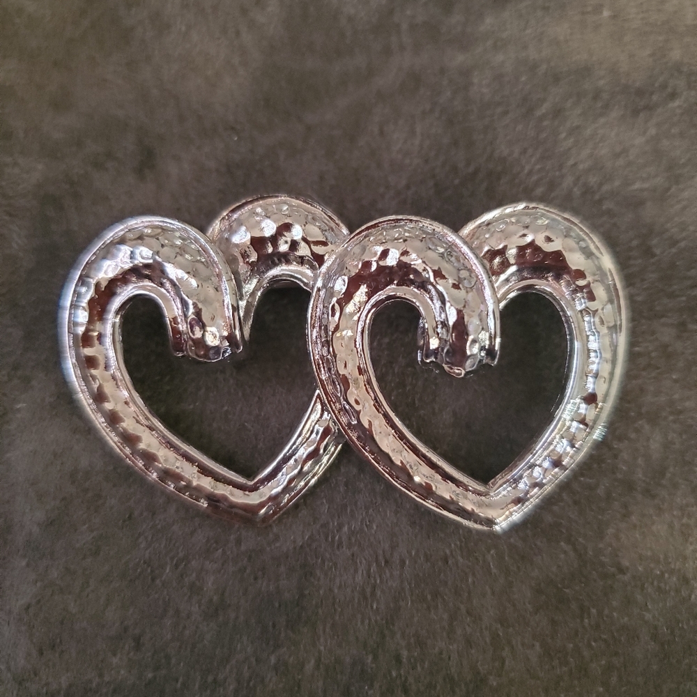 Brooch